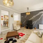 Semi Detached In Complex With Shared Semi Olympic Swimming Pool In Hébergement de vacances