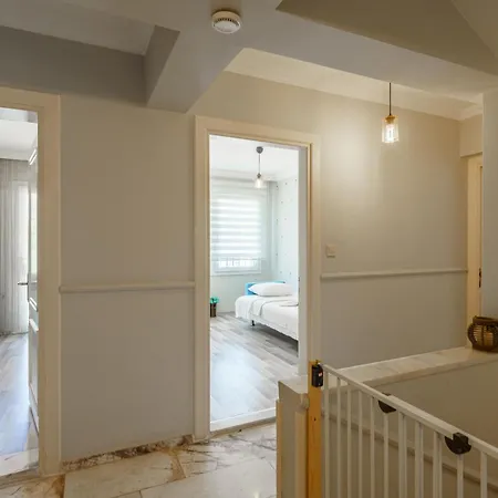 Semi Detached In Complex With Shared Semi Olympic Swimming Pool In Hébergement de vacances *